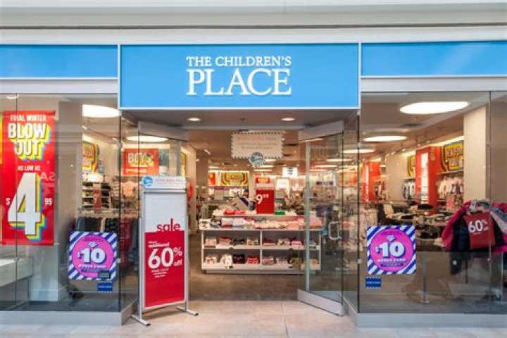 23 Things About Shopping Malls Kids Today Will Never Appreciate