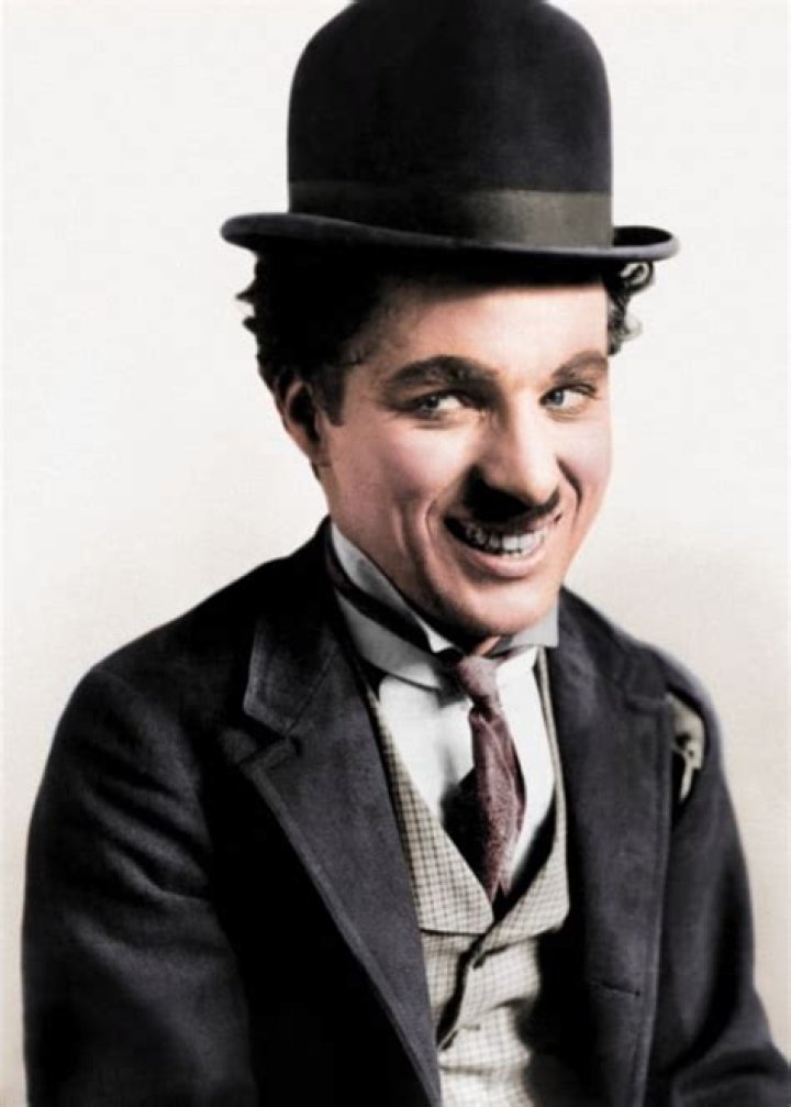 Charlie Chaplin Height, Weight, Age, Facts, Biography, Family