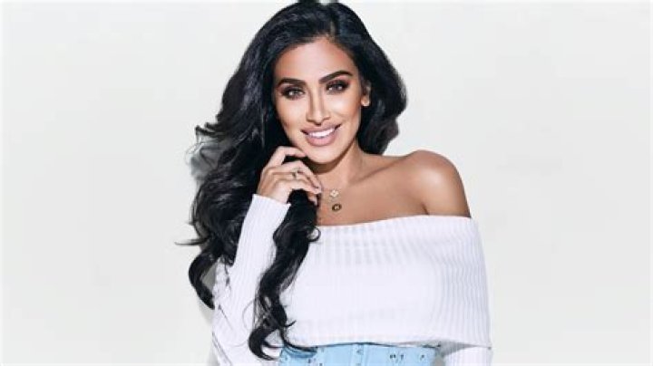 Huda Kattan Net Worth | Celebrity Net Worth