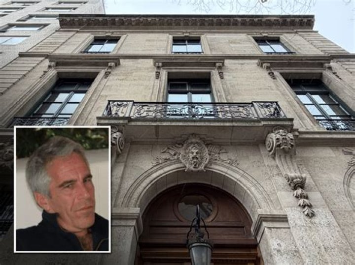 Jailed Chinese Billionaire Pays $41.5 Million For Manhattan Mansion