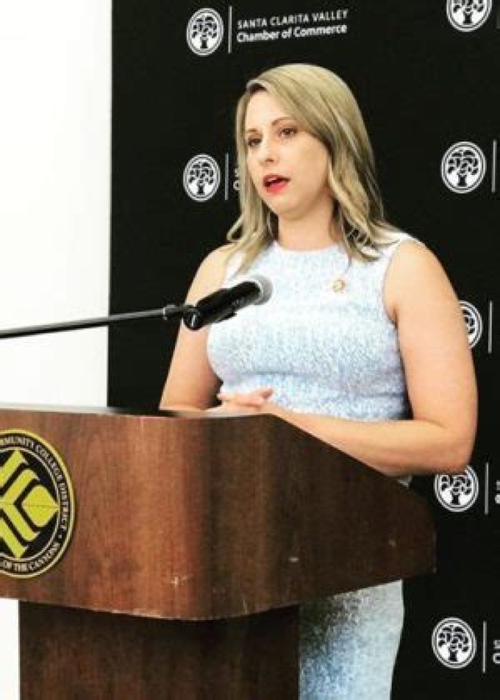 Katie Hill (Politician) Height, Weight, Age, Body Statistics