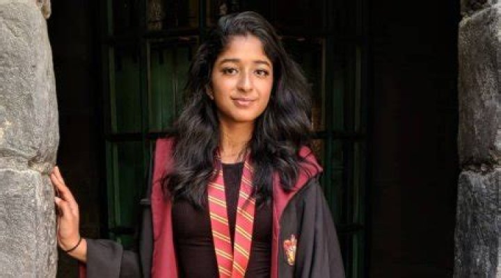 Maitreyi Ramakrishnan Height, Weight, Age, Boyfriend, Family, Biography