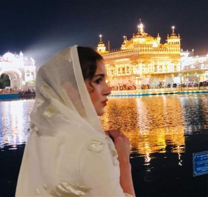Natalya Ilina Mahajan Height, Weight, Age, Body Statistics
