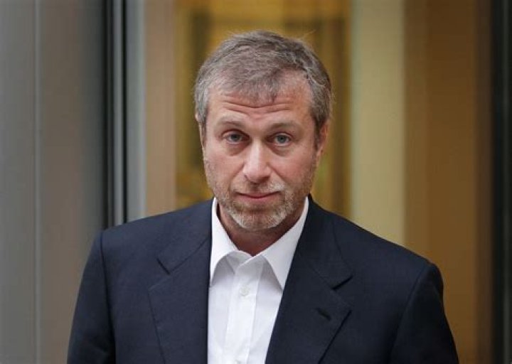 Russian Billionaire Roman Abramovich Challenges EU Sanctions In Court