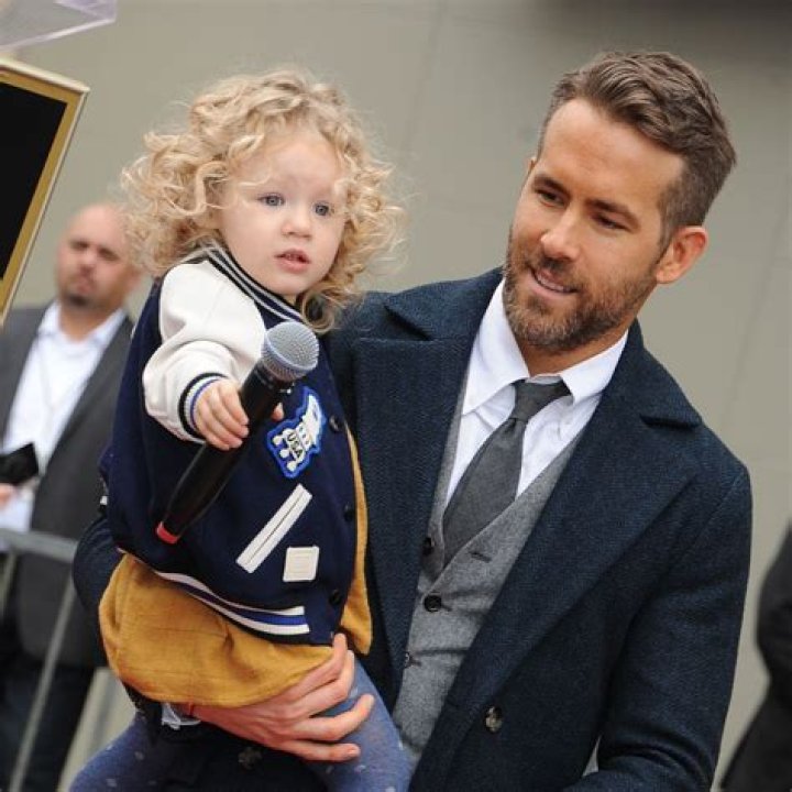 Ryan Reynolds Shares the Last Conversation He Had With Alex Trebek