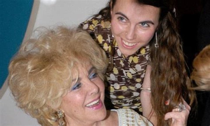 See Elizabeth Taylor's Lookalike Granddaughter, Who's Carrying on Her Legacy