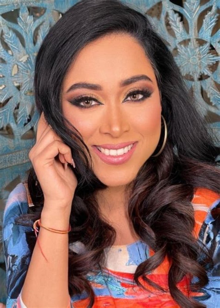 Shweta Subram Height, Weight, Age, Body Statistics